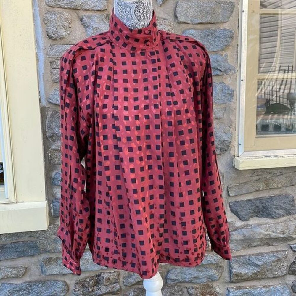 Tess Paris Milano Vintage Button Blouse